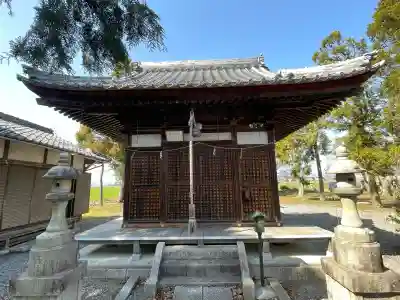 八幡神社の{uncategorized: "未分類", other: "その他", undefined: "問題あり", building: "その他建物", grave: "お墓", sacred_gate: "鳥居", guardian: "狛犬", statue: "像", buddha: "仏像", history: "歴史", nature: "自然", garden: "庭園", animal: "動物", pagoda: "塔", temizu: "手水舎", mountain_gate: "山門・神門", sanctuary: "本殿・本堂", subordinate: "末社・摂社", art: "芸術", scenery: "景色", jizo: "地蔵", ema: "絵馬", goshuin: "御朱印", omikuji: "おみくじ", items: "授与品その他", amulet: "お守り", goshuincho: "御朱印帳", eats: "食事", festival: "お祭り", votive_dance: "神楽", shichigosan: "七五三参", wedding: "結婚式", experience: "体験その他", initially: "初詣", around: "周辺", anti_infection: "感染症対策"}