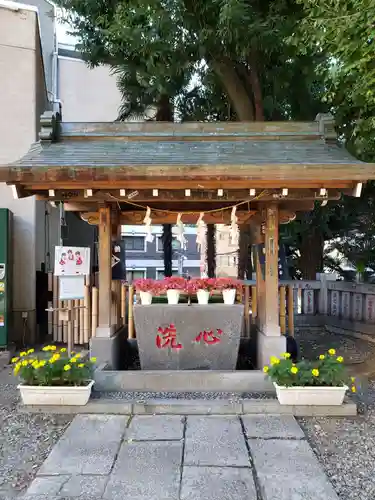 高円寺氷川神社の手水舎
