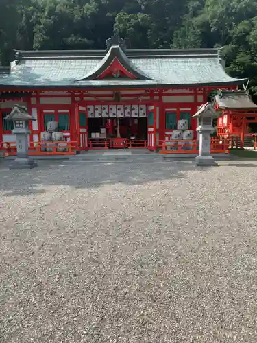 阿須賀神社の本殿・本堂