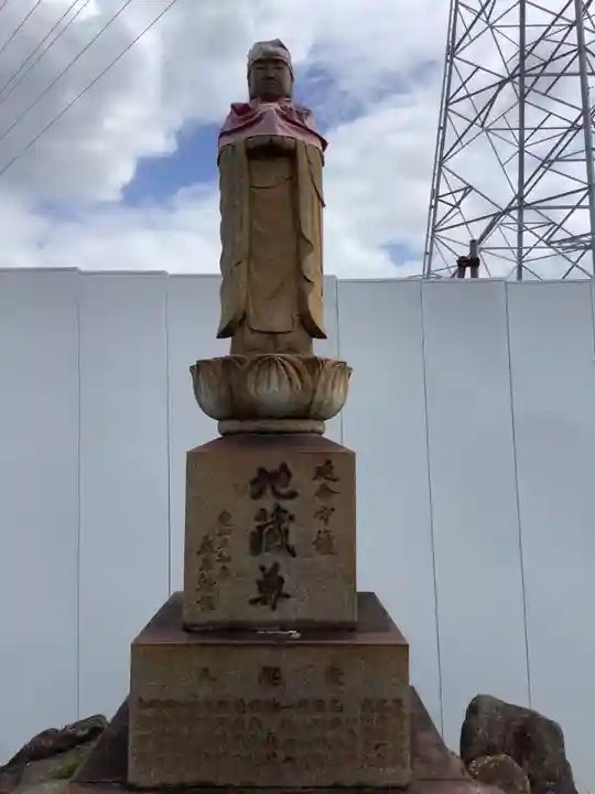 延命地蔵尊の地蔵