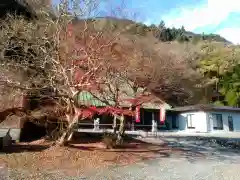 報恩寺の本殿