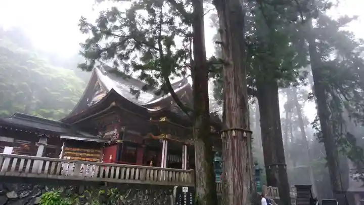 三峯神社の本殿・本堂
