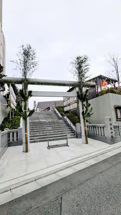 駒込妙義神社の鳥居