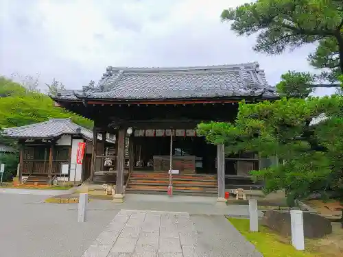 高照寺の本殿・本堂