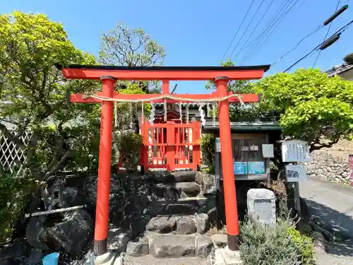比賣神社（旧比賣塚）(奈良県)