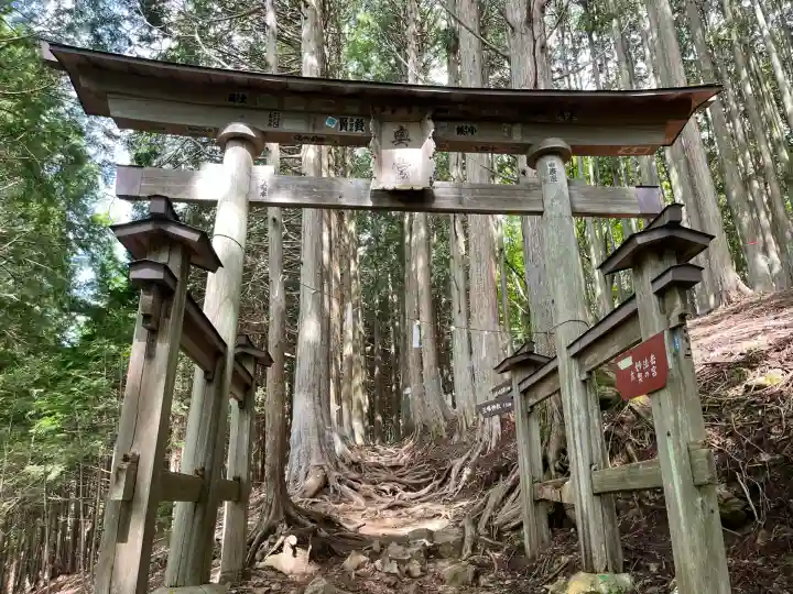三峯神社(埼玉県)
