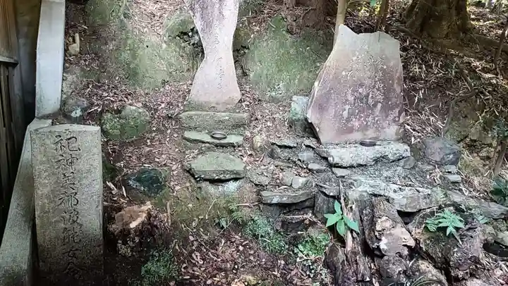 恋の水神社のその他建物