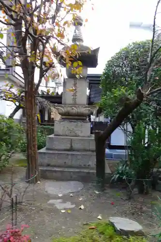 本教寺の塔