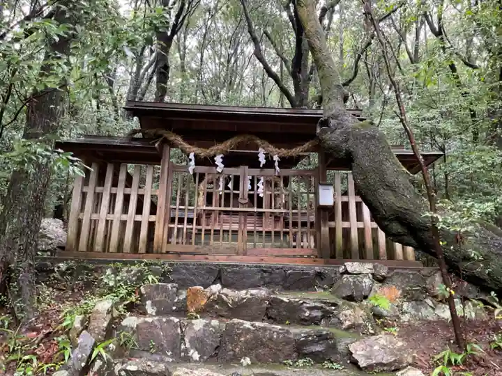 熊野神社の本殿・本堂