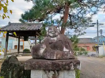 林昌寺の{uncategorized: "未分類", other: "その他", undefined: "問題あり", building: "その他建物", grave: "お墓", sacred_gate: "鳥居", guardian: "狛犬", statue: "像", buddha: "仏像", history: "歴史", nature: "自然", garden: "庭園", animal: "動物", pagoda: "塔", temizu: "手水舎", mountain_gate: "山門・神門", sanctuary: "本殿・本堂", subordinate: "末社・摂社", art: "芸術", scenery: "景色", jizo: "地蔵", ema: "絵馬", goshuin: "御朱印", omikuji: "おみくじ", items: "授与品その他", amulet: "お守り", goshuincho: "御朱印帳", eats: "食事", festival: "お祭り", votive_dance: "神楽", shichigosan: "七五三参", wedding: "結婚式", experience: "体験その他", initially: "初詣", around: "周辺", anti_infection: "感染症対策"}