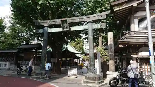 湯島天満宮の鳥居