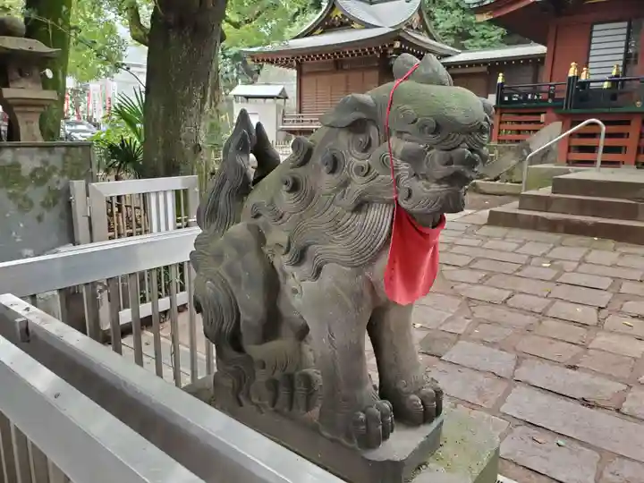 王子稲荷神社の狛犬