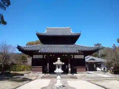 戒壇院の本殿・本堂