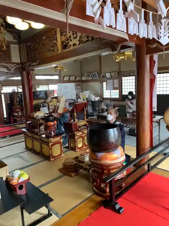 長光寺の本殿・本堂