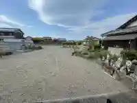 潮音寺の{uncategorized: "未分類", other: "その他", undefined: "問題あり", building: "その他建物", grave: "お墓", sacred_gate: "鳥居", guardian: "狛犬", statue: "像", buddha: "仏像", history: "歴史", nature: "自然", garden: "庭園", animal: "動物", pagoda: "塔", temizu: "手水舎", mountain_gate: "山門・神門", sanctuary: "本殿・本堂", subordinate: "末社・摂社", art: "芸術", scenery: "景色", jizo: "地蔵", ema: "絵馬", goshuin: "御朱印", omikuji: "おみくじ", items: "授与品その他", amulet: "お守り", goshuincho: "御朱印帳", eats: "食事", festival: "お祭り", votive_dance: "神楽", shichigosan: "七五三参", wedding: "結婚式", experience: "体験その他", initially: "初詣", around: "周辺", anti_infection: "感染症対策"}