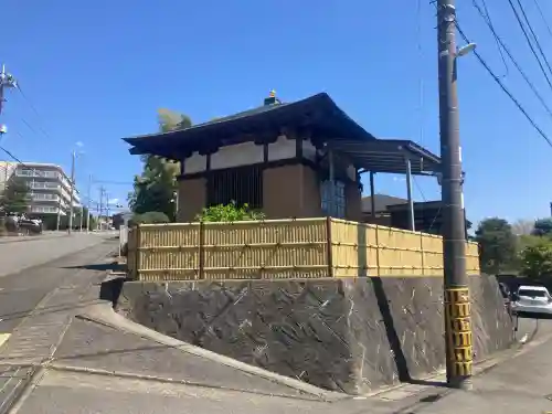 土橋観音堂の{uncategorized: "未分類", other: "その他", undefined: "問題あり", building: "その他建物", grave: "お墓", sacred_gate: "鳥居", guardian: "狛犬", statue: "像", buddha: "仏像", history: "歴史", nature: "自然", garden: "庭園", animal: "動物", pagoda: "塔", temizu: "手水舎", mountain_gate: "山門・神門", sanctuary: "本殿・本堂", subordinate: "末社・摂社", art: "芸術", scenery: "景色", jizo: "地蔵", ema: "絵馬", goshuin: "御朱印", omikuji: "おみくじ", items: "授与品その他", amulet: "お守り", goshuincho: "御朱印帳", eats: "食事", festival: "お祭り", votive_dance: "神楽", shichigosan: "七五三参", wedding: "結婚式", experience: "体験その他", initially: "初詣", around: "周辺", anti_infection: "感染症対策"}