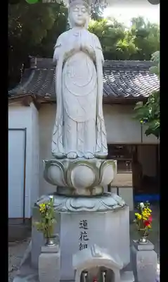 蓮花院の仏像