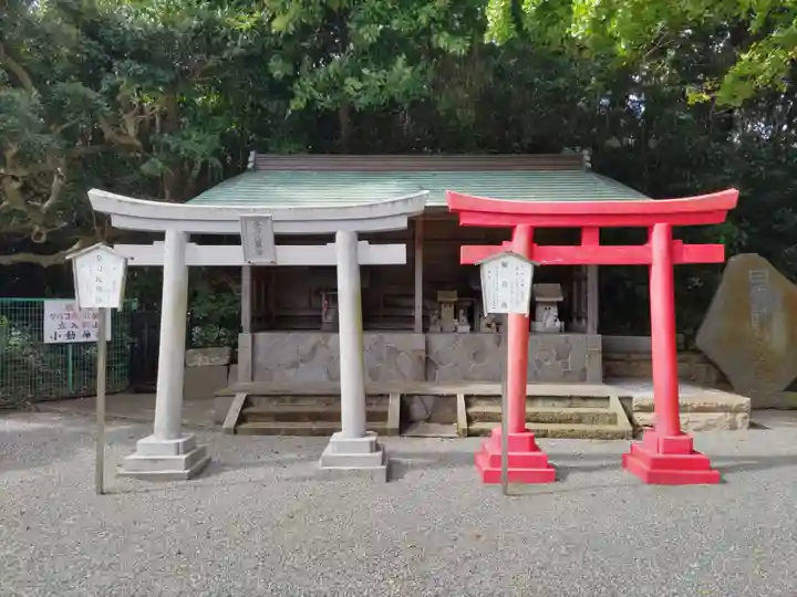 小動神社の末社・摂社