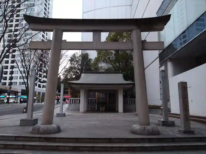 二荒山神社摂社下之宮(栃木県)