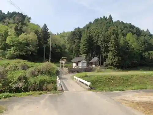 横見神社の建物その他