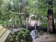 多摩川浅間神社の庭園