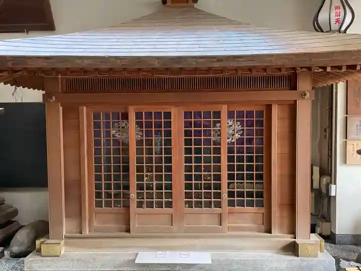 餅飯殿七辯財天社(奈良県)