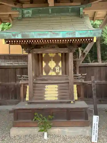 八柱社の末社・摂社