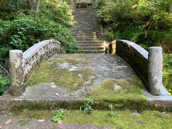 蓮華峯寺(新潟県)