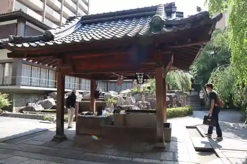 頂法寺（六角堂）の手水舎