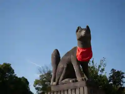 箭弓稲荷神社の{uncategorized: "未分類", other: "その他", undefined: "問題あり", building: "その他建物", grave: "お墓", sacred_gate: "鳥居", guardian: "狛犬", statue: "像", buddha: "仏像", history: "歴史", nature: "自然", garden: "庭園", animal: "動物", pagoda: "塔", temizu: "手水舎", mountain_gate: "山門・神門", sanctuary: "本殿・本堂", subordinate: "末社・摂社", art: "芸術", scenery: "景色", jizo: "地蔵", ema: "絵馬", goshuin: "御朱印", omikuji: "おみくじ", items: "授与品その他", amulet: "お守り", goshuincho: "御朱印帳", eats: "食事", festival: "お祭り", votive_dance: "神楽", shichigosan: "七五三参", wedding: "結婚式", experience: "体験その他", initially: "初詣", around: "周辺", anti_infection: "感染症対策"}