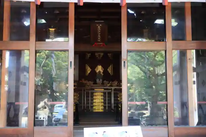 平塚三嶋神社の本殿・本堂