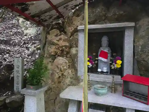 満願滝弁財天(大阪府)