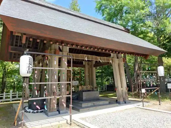 上川神社の手水舎