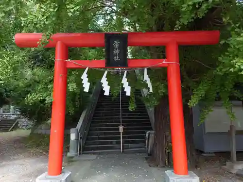 雷神社の鳥居