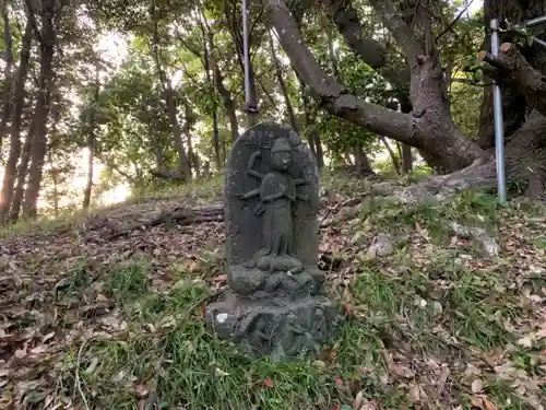 浅間神社の仏像