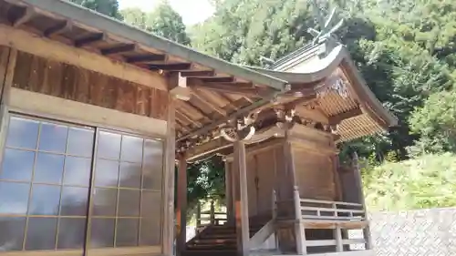 厳島神社の本殿