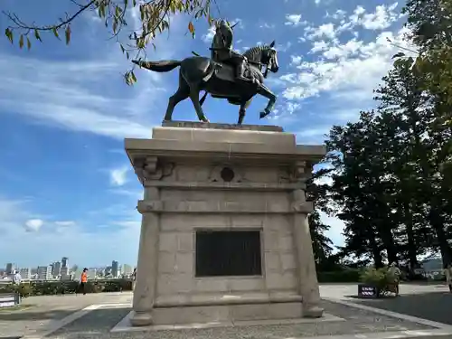宮城縣護國神社の像