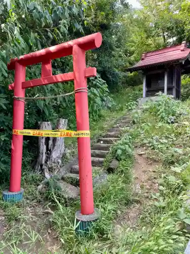 白旗神社（品濃白旗神社）(神奈川県)