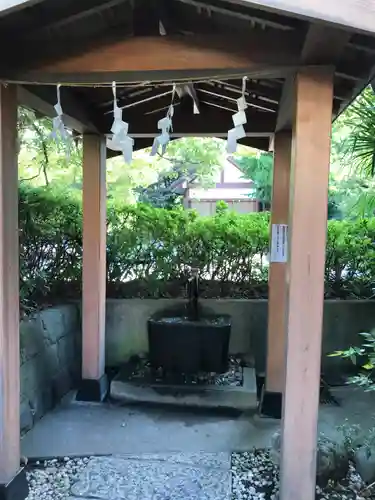 稲毛神社の手水舎