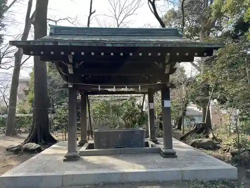 上石原若宮八幡神社の手水舎