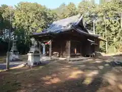 神明社の本殿