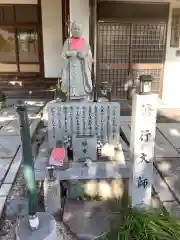 寳珠院（常楽寺）の像