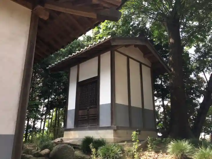 横見神社の本殿・本堂