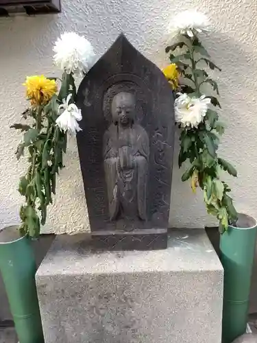 蓮華寺の地蔵