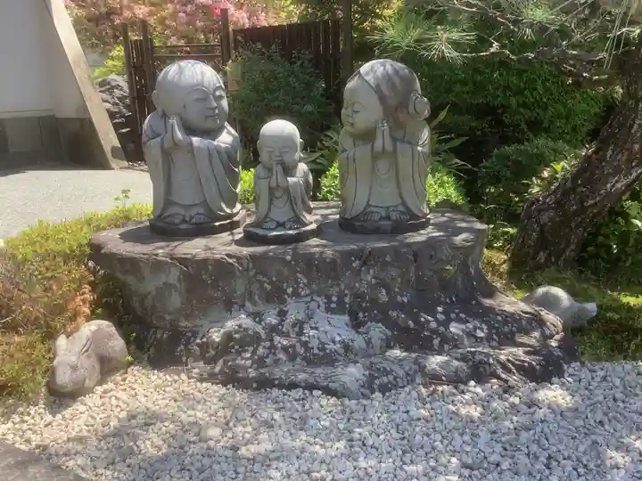 霊鷲院(曼陀羅寺塔頭)の地蔵