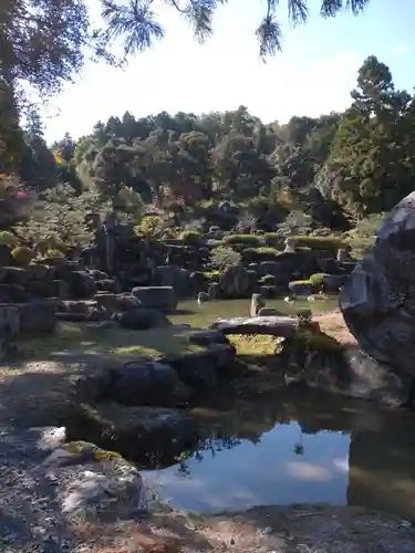 水尾神社の庭園