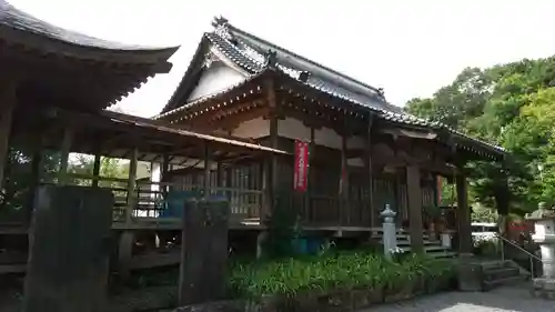 東性寺の本殿・本堂