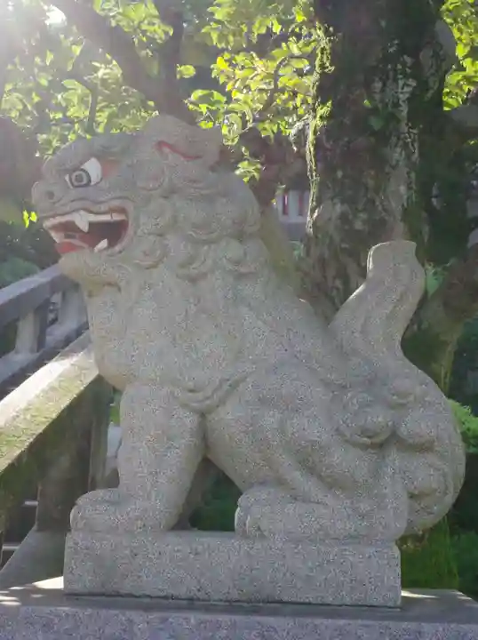 待乳山聖天(本龍院)の狛犬