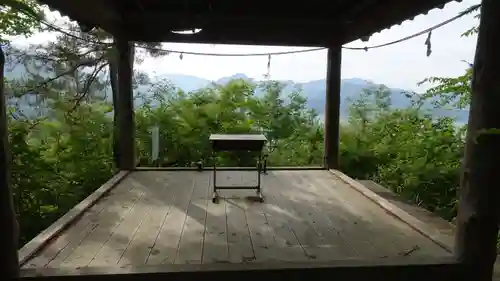 塩野神社の建物その他