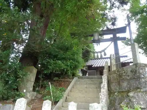 守護神社の鳥居